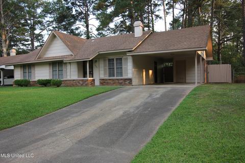 2323 Princess Pine Dr, Jackson, MS 39212 photo 2