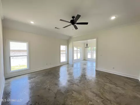 173 Shelby Mae Cir, Brandon, MS 39042 photo 2