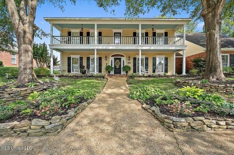 103 Concord Dr, Clinton, MS 39056 photo 1