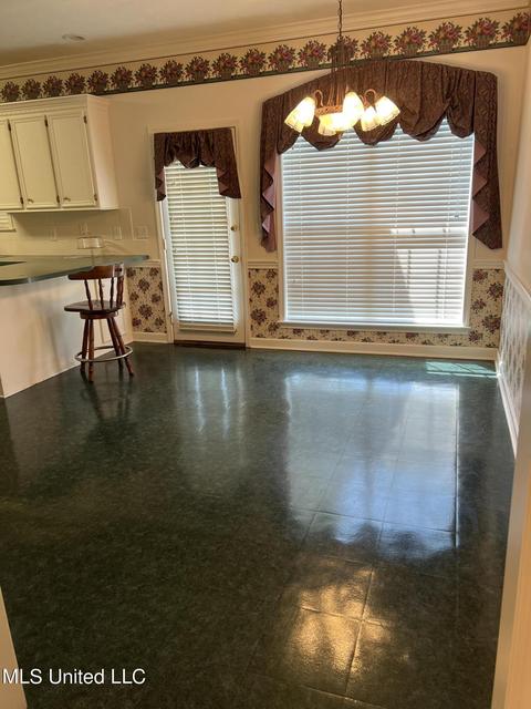 111 Pavilion Dr, Brandon, MS 39042 photo 3