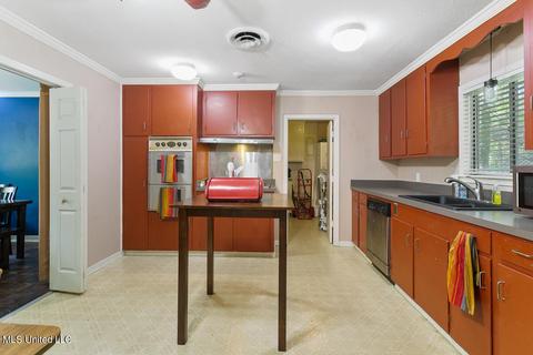 138 Pine Lane Circle Cir, Jackson, MS 39211 photo 12