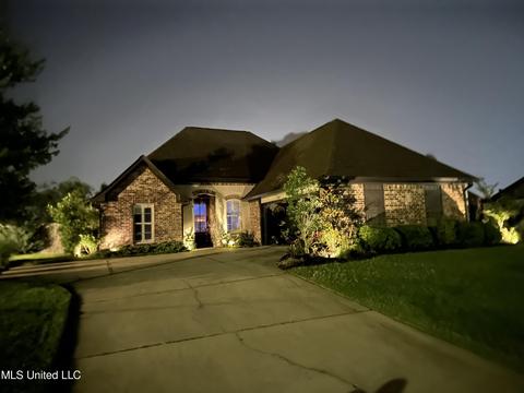 136 Northwind Dr, Madison, MS 39110