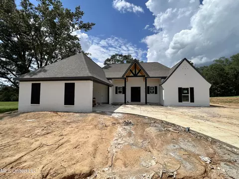 970 Mullican Rd, Florence, MS 39073