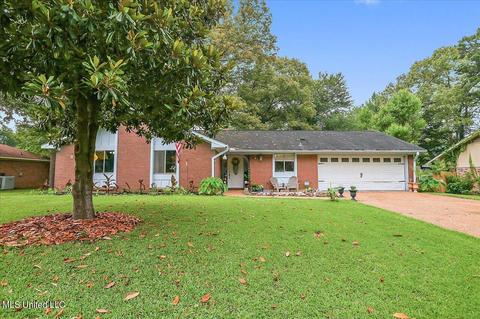 168 Crossover Dr, Brandon, MS 39042 photo 1