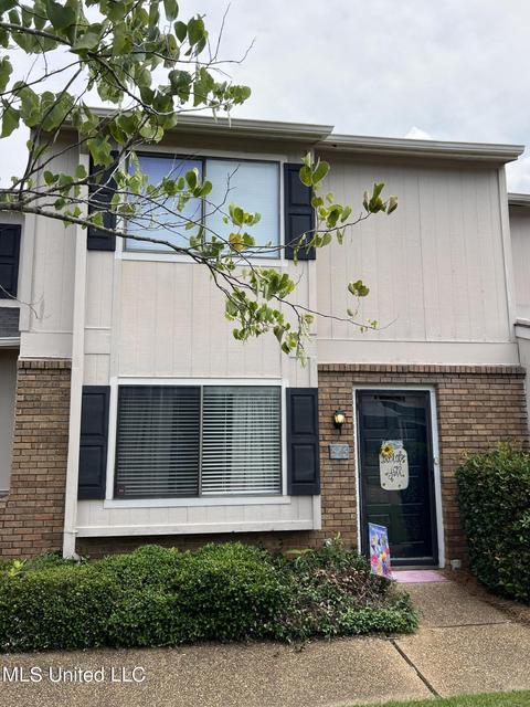 375 Lakebend Dr, Brandon, MS 39042