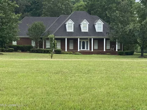 60 Jackson Rd, Senatobia, MS 38668 photo 2
