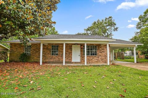 109 Estes St, Flora, MS 39071