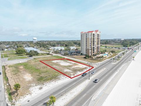 1128 Beach Blvd, Gulfport, MS 39507