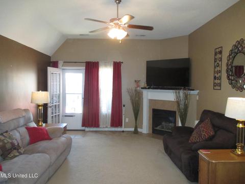 7193 Crape Myrtle Dr, Olive Branch, MS 38654 photo 5
