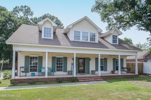 391 Acadian Ct, Biloxi, MS 39531