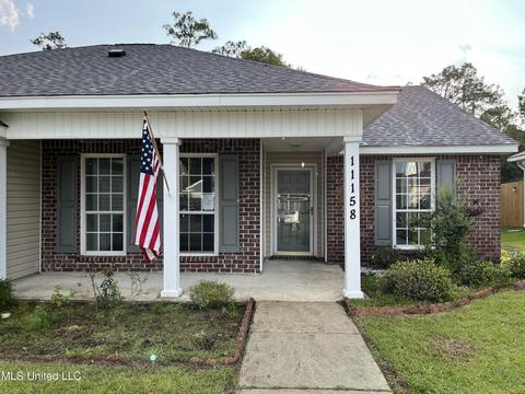 11158 River Bend Dr, Gulfport, MS 39503