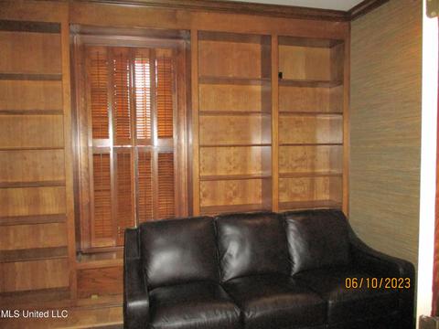 127 N Meadows Pl, Jackson, MS 39211 photo 27
