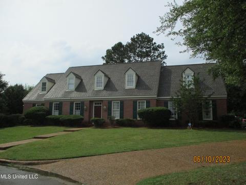 127 N Meadows Pl, Jackson, MS 39211 photo 2