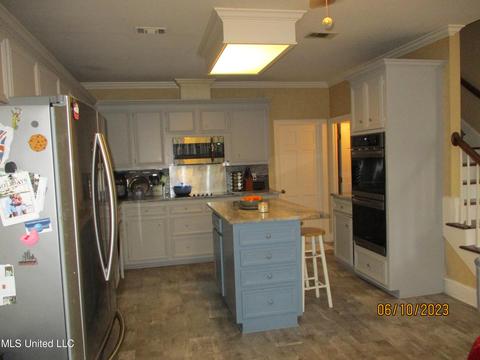 127 N Meadows Pl, Jackson, MS 39211 photo 21