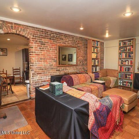 715 Arlington St, Jackson, MS 39202 photo 12