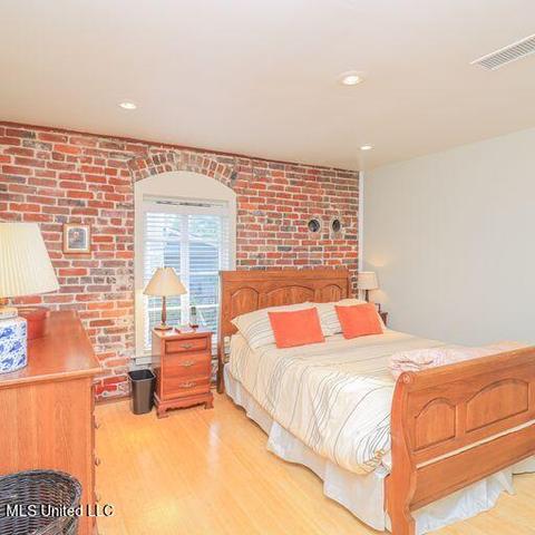 715 Arlington St, Jackson, MS 39202 photo 14