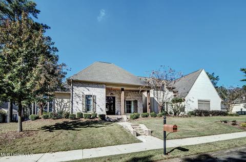 132 Shoreline Dr, Madison, MS 39110