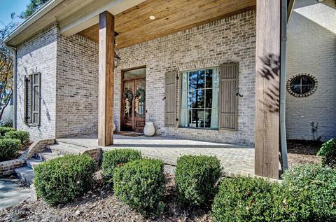 132 Shoreline Dr, Madison, MS 39110 photo 2