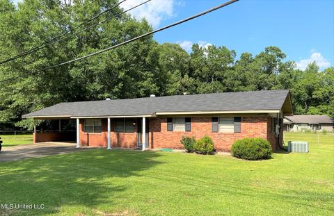 204 Industrial Cir, Union, MS 39365