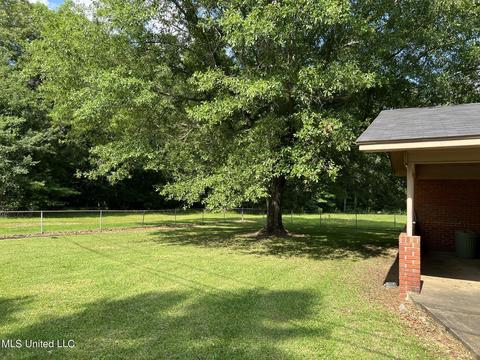 204 Industrial Cir, Union, MS 39365 photo 2
