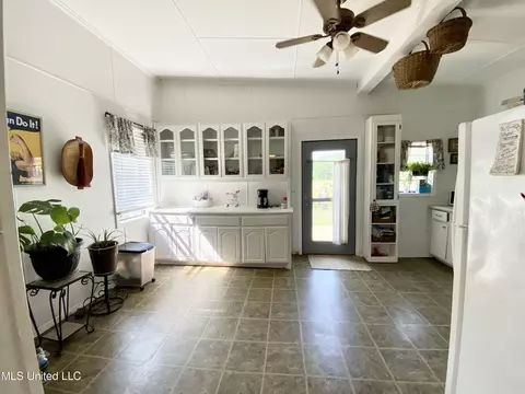 1021 Sojourner Ln, Georgetown, MS 39078 photo 12