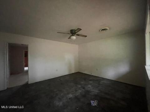 252 Glenside Dr, Jackson, MS 39211 photo 4