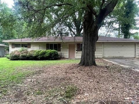 252 Glenside Dr, Jackson, MS 39211