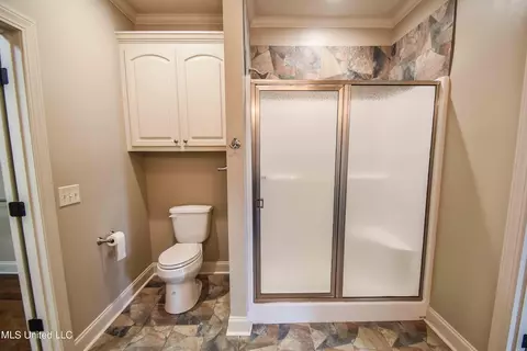 Bath - 1480 Alana Dr, Terry, MS 39170 photo 9 of 11