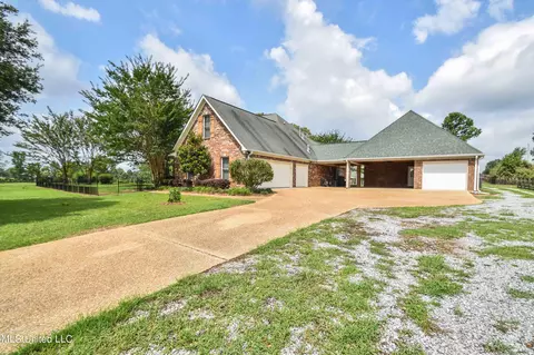 Exterior - 1480 Alana Dr, Terry, MS 39170 photo 2 of 43