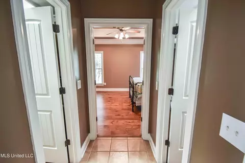 Entry Way - 1480 Alana Dr, Terry, MS 39170 photo 2 of 6