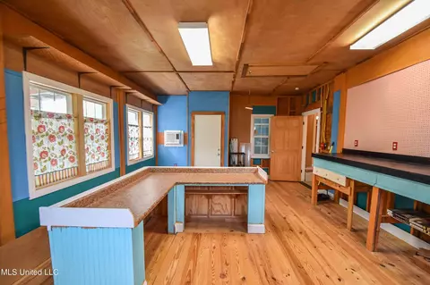 Kitchen - 1480 Alana Dr, Terry, MS 39170 photo 16 of 16