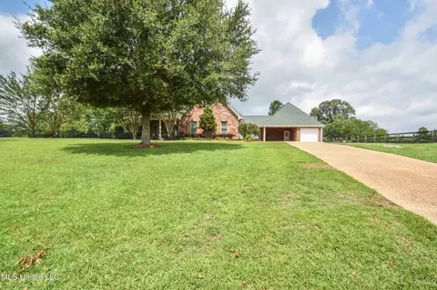 Exterior - 1480 Alana Dr, Terry, MS 39170 photo 5 of 43