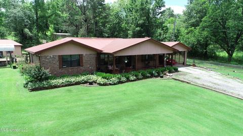 1857 Slocum Rd, Hernando, MS 38632