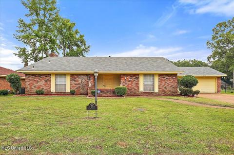1757 Fairwood Dr, Jackson, MS 39213