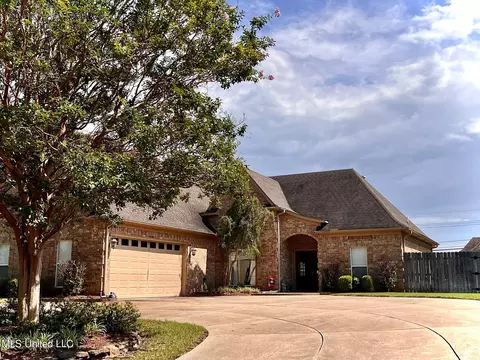1329 Ora Lee Dr, Hernando, MS 38632 photo 2