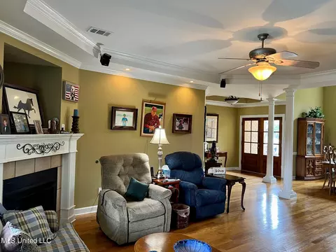 1329 Ora Lee Dr, Hernando, MS 38632 photo 4