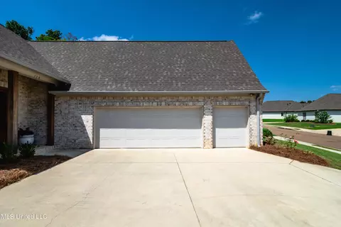 110 Shore View Dr, Madison, MS 39110 photo 3