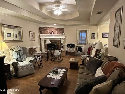 232 Riverbend Dr, Byram, MS 39272 photo 3