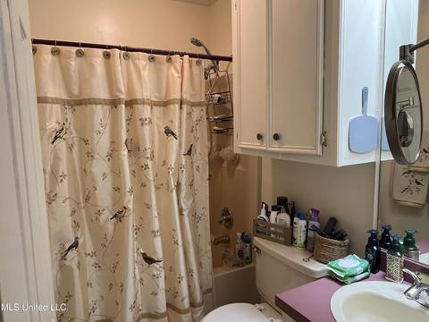 232 Riverbend Dr, Byram, MS 39272 photo 12