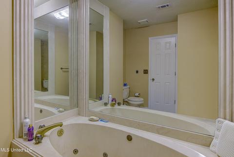 214 Memory Oaks Dr, Raymond, MS 39154 photo 28