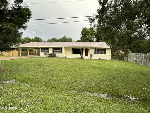 1635 Cummins Ave, Tunica, MS 38676