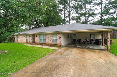 63 Crossgates Dr, Brandon, MS 39042 photo 2