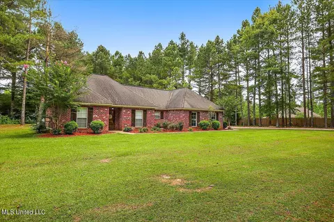 109 Pine Heights Rd, Magee, MS 39111 photo 2