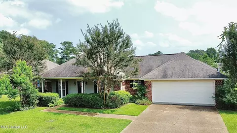 1226 Crossview Ct, Brandon, MS 39042