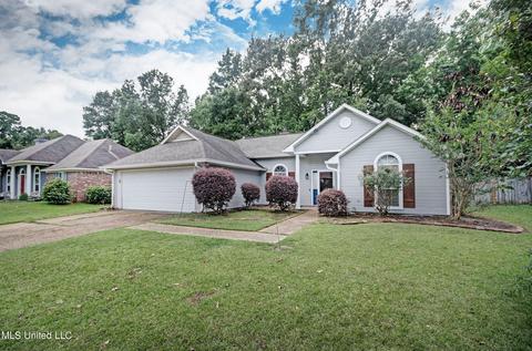 427 Hemlock Dr, Flowood, MS 39232 photo 2