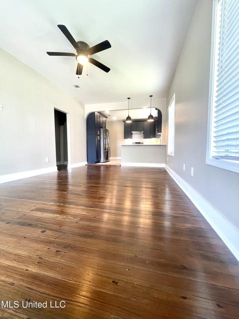 570 Division St, Biloxi, MS 39530 photo 16