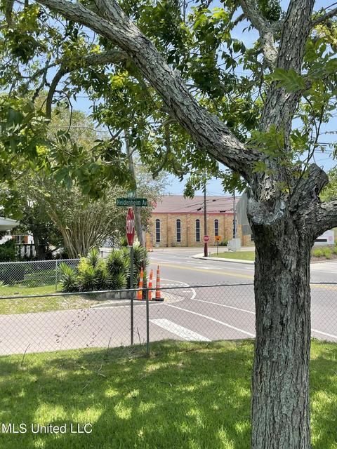 570 Division St, Biloxi, MS 39530 photo 38