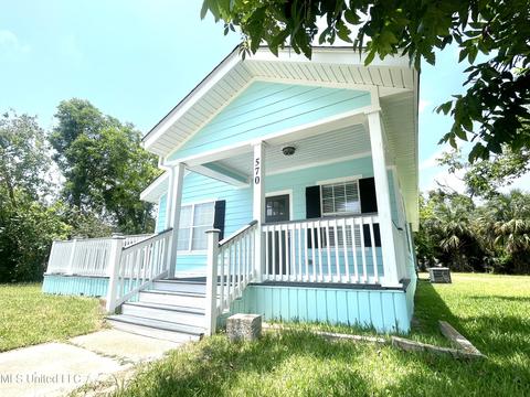570 Division St, Biloxi, MS 39530 photo 2