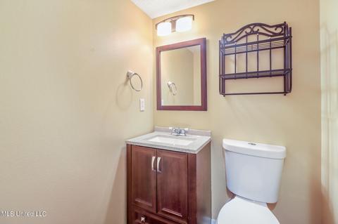 2077 Juniper Dr, Biloxi, MS 39532 photo 12