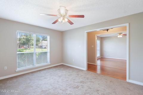 2077 Juniper Dr, Biloxi, MS 39532 photo 3